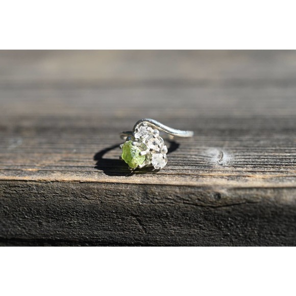 Raw Peridot and Diamond Engagement Ring, Raw Diamond Ring, Size 5 Engage… - Picture 2 of 9